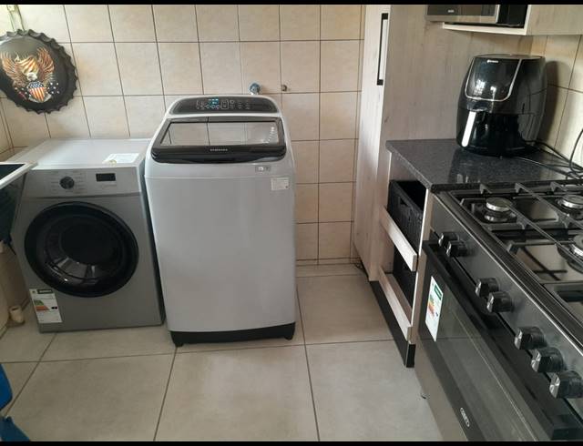 4 BEDROOM HOUSE FOR SALE IN WATERVAL EAST